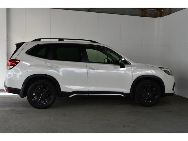 ���Љ����̃����I�[�i�[�ԁi���Ђ̂��q�l���V�Ԃɏ�芷����ꂽ�Ԃ�����肵�����ł��B�V�Ԕ̔�������_����������I�C�������܂Œ���I�ɊǗ����Ă���ׁA�i���̗ǂ���Ԃœ��ɂ��Ă��܂��B�j