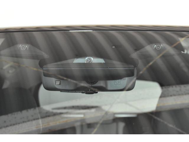 �L�p�P��J�����𓋍ڂ����u�R�̖ځv�������ł��B����ɂ��A�ԗ������łȂ��A���s�҂⎩�]�ԁA��Q���Ȃǂ����L�͈͂����m�ɔF���ł���悤�ɂȂ�܂����B