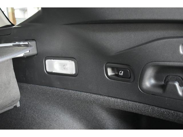 �g�����N�ɂ��Ɩ�������܂��B