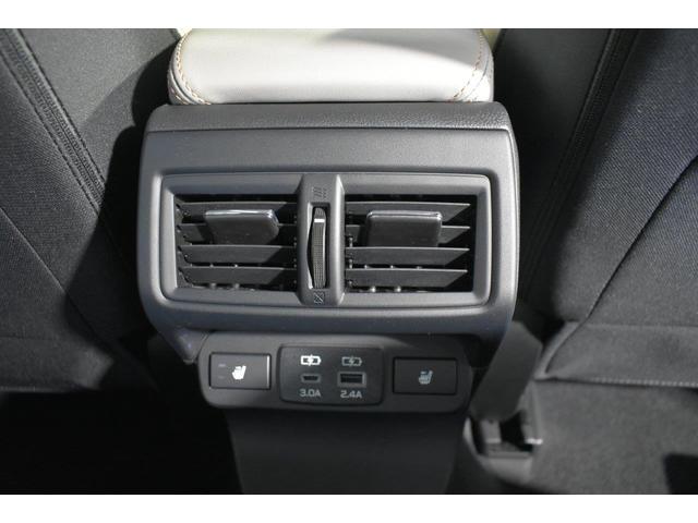 ���A���G�A�R�������o�����ƃV�[�g�q�[�^�[�E�t�r�a�d�����t���Ă��܂�