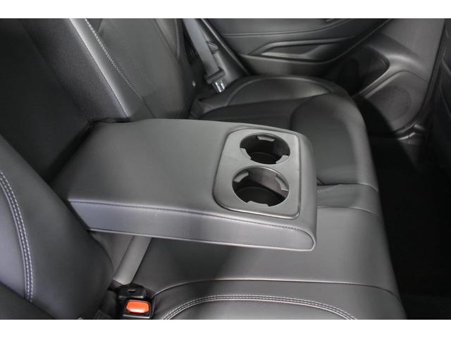 �����V�[�g�Z���^�[�A�[�����X�g�B�@�J�b�v�z���_�[�t�ŁA��Ȃɂ����K�ȃh���C�u��񋟂��܂��B