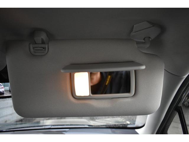 �T���o�C�U�[�ɂ̓~���[���������܂��B