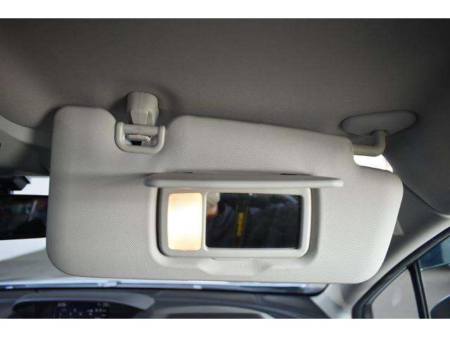 �T���o�C�U�[�ɂ̓~���[���������܂��B