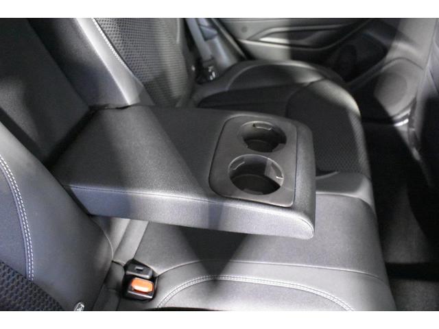 �����V�[�g�Z���^�[�A�[�����X�g�B�@�J�b�v�z���_�[�t�ŁA��Ȃɂ����K�ȃh���C�u��񋟂��܂��B