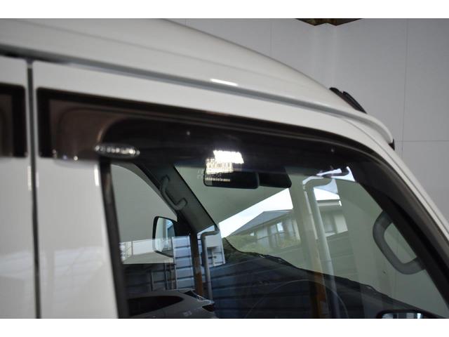 サンバーバン トランスポーター スマートアシスト ハイビームアシスト・両側スライドドア・インパネシフト・集中ドアロック(17枚目)