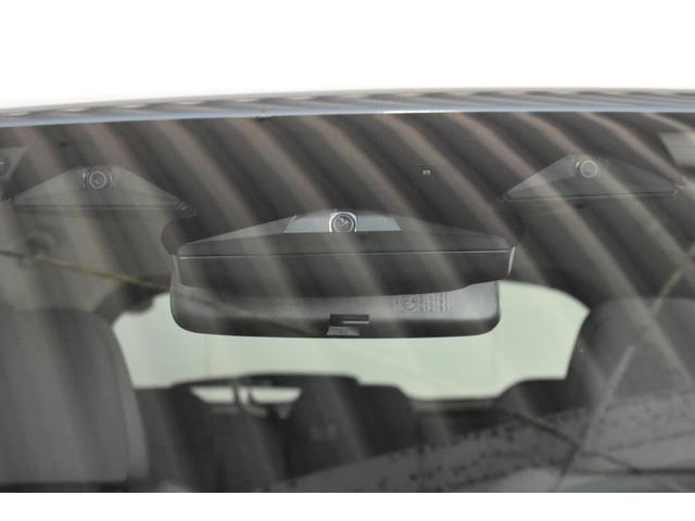 クロストレック ツーリング　フロントカメラ・両サイドカメラ・デジタルマルチビューモニター・オート機能付エアコン・パドルシフト機能・フロントパワーシート（運転席シートメモリー機能）・ステアリングヒーター・１７インチアルミホイール（2枚目）