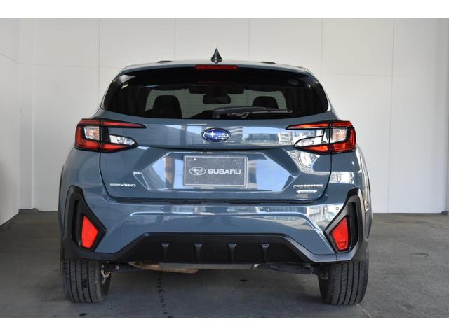 クロストレック ツーリング　フロントカメラ・両サイドカメラ・デジタルマルチビューモニター・オート機能付エアコン・パドルシフト機能・フロントパワーシート（運転席シートメモリー機能）・ステアリングヒーター・１７インチアルミホイール（11枚目）