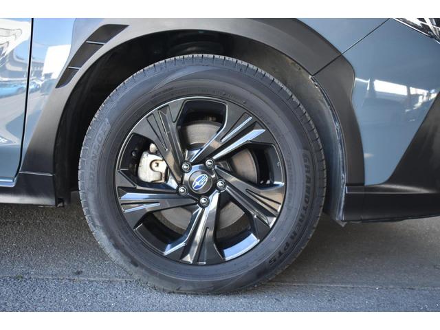 クロストレック ツーリング　フロントカメラ・両サイドカメラ・デジタルマルチビューモニター・オート機能付エアコン・パドルシフト機能・フロントパワーシート（運転席シートメモリー機能）・ステアリングヒーター・１７インチアルミホイール（15枚目）