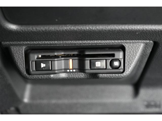 クロストレック ツーリング　フロントカメラ・両サイドカメラ・デジタルマルチビューモニター・オート機能付エアコン・パドルシフト機能・フロントパワーシート（運転席シートメモリー機能）・ステアリングヒーター・１７インチアルミホイール（39枚目）