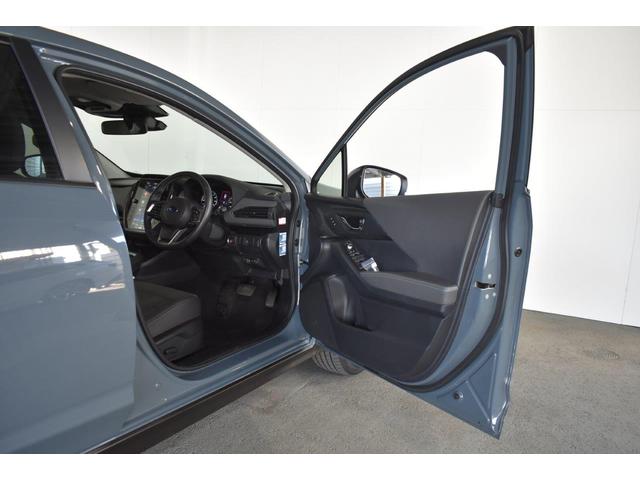 クロストレック ツーリング　フロントカメラ・両サイドカメラ・デジタルマルチビューモニター・オート機能付エアコン・パドルシフト機能・フロントパワーシート（運転席シートメモリー機能）・ステアリングヒーター・１７インチアルミホイール（45枚目）