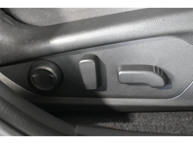 クロストレック ツーリング　フロントカメラ・両サイドカメラ・デジタルマルチビューモニター・オート機能付エアコン・パドルシフト機能・フロントパワーシート（運転席シートメモリー機能）・ステアリングヒーター・１７インチアルミホイール（46枚目）