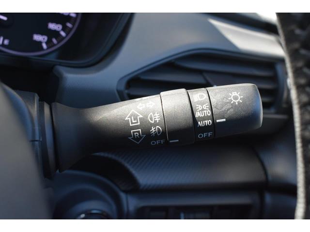 クロストレック ツーリング　フロントカメラ・両サイドカメラ・デジタルマルチビューモニター・オート機能付エアコン・パドルシフト機能・フロントパワーシート（運転席シートメモリー機能）・ステアリングヒーター・１７インチアルミホイール（56枚目）