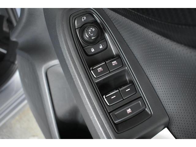 インプレッサスポーツ １．６ｉ－Ｌ　ＥｙｅＳｉｇｈｔ　オート機能付エアコン・パドルシフト機能・レザーシート・フロントシートヒーター・リヤビーグルディテクション・１６インチアルミホイール（33枚目）
