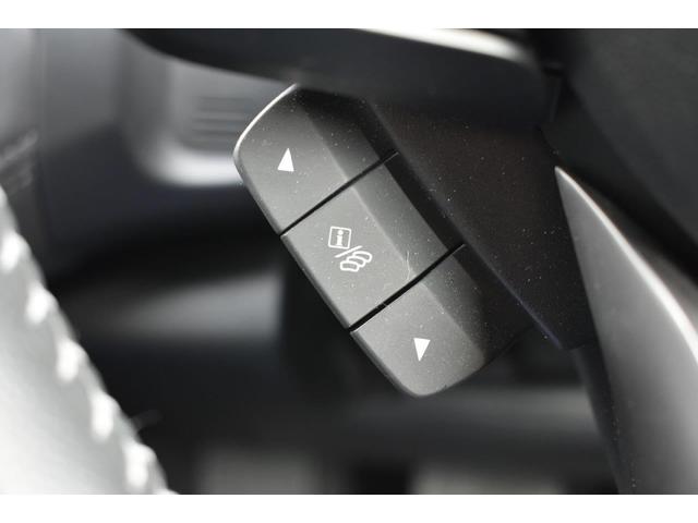 レガシィアウトバック Ｘ－ブレイクＥＸ　フロントカメラ・左サイドカメラ・左右独立温度調整機能付きフルオートエアコン装備・パドルシフト機能・電動リヤゲート・１８インチアルミホイール（53枚目）