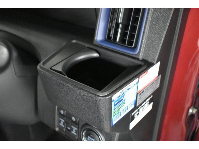 �t�����g�J�b�v�z���_�[�����y�b�g�{�g���Ȃǂ��u�����Ƃ��ł��܂��B