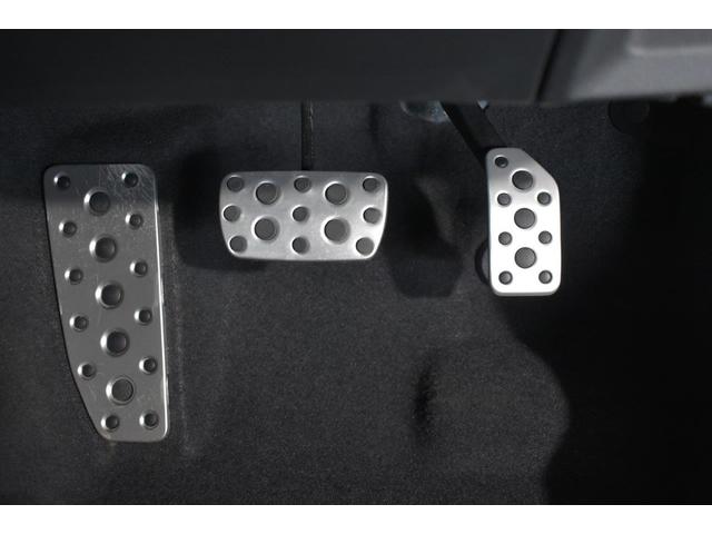 �A���~�y�_���́A�C���e���A�̎��������߁A�������X�|�[�e�B�ɉ��o����A�C�e���ł��B�@�\�ʂł̓y�_�����쐫�����コ����_��������܂��B