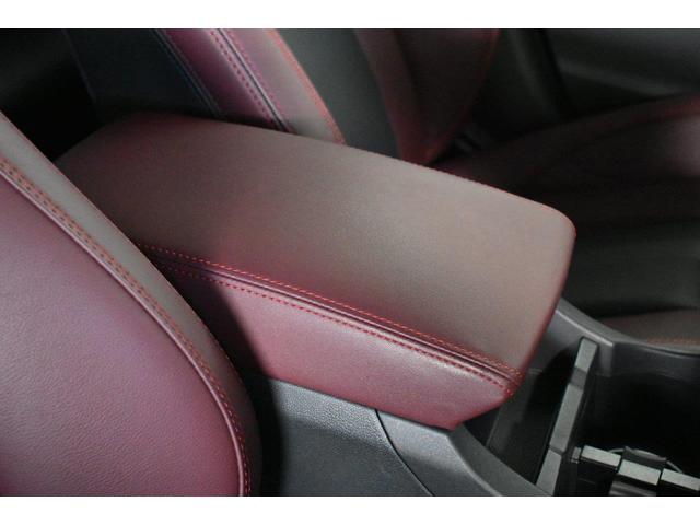 �t���A�[�R���\�[���a�n�w�@�\���ȗe�ʂ��m�ۂ���ƂƂ��ɁA�A�[�����X�g�Ƃ��Ă��g���鑽�@�\�I�ȃR���\�[���a�n�w�ł��B