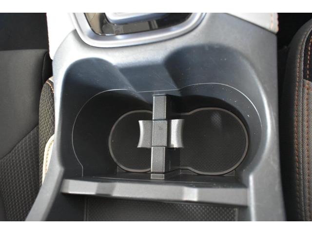 �t�����g�J�b�v�z���_�[�����y�b�g�{�g���Ȃǂ��u�����Ƃ��ł��܂��B