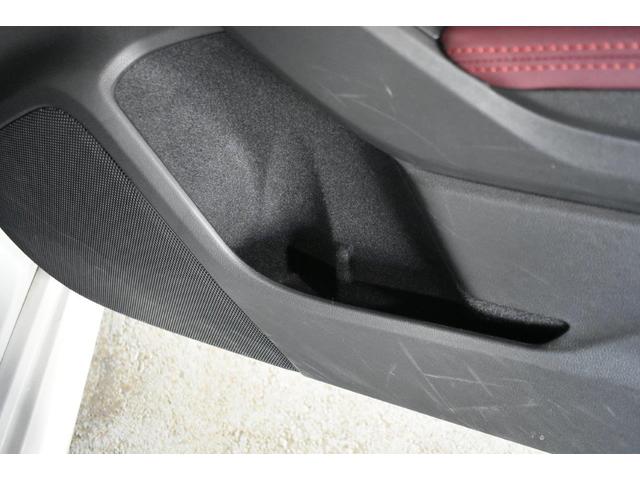 レヴォーグ ＳＴＩ　Ｓｐｏｒｔ　ＥＸ　ＥｙｅＳｉｇｈｔ　Ｘ搭載車　フロントカメラ・左サイドカメラ・レザーシート・オートエアコン・パドルシフト機能・ドライブモードセレクト・電子制御ダンパー・スマートリヤビューミラー・電動リヤゲート・１８インチアルミホイール（40枚目）