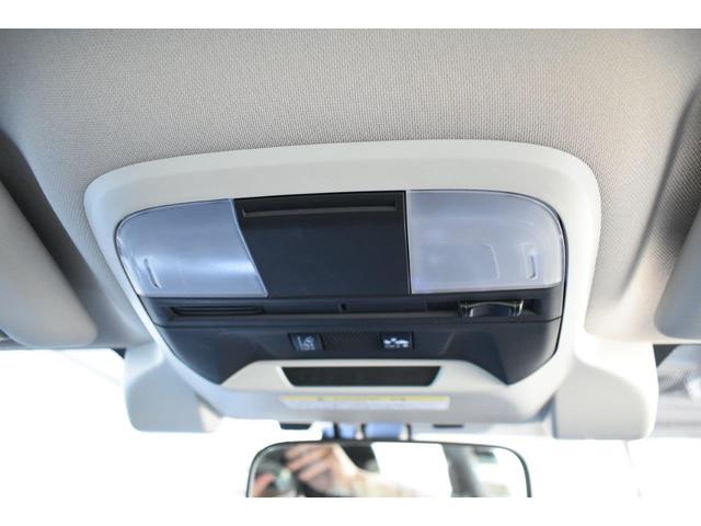 �t�����g���[�����C�g