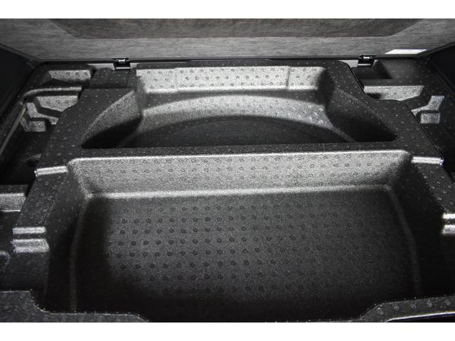 �T�u�g�����N�t�ł��̂Ő�ԓ����H��̎��[�ɕ֗��ł��B