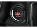 ◆プッシュスタート&キーレスアクセス装備◆乗り込んでエンジンをかけるのにわざわざカギを探す必要はありません!鍵は持っているだけでOK♪便利な時代です☆彡