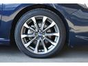 純正17インチアルミホイル/タイヤサイズは205/50R17です