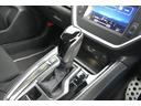 シフトレバーはＬ字型のシフトチェンジになっていまして、Ｄレンジ走行で、右側へレンジを切り替えて頂く事で、マニュアルモードでの走行を楽しいんで頂けます。
