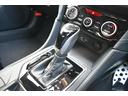 シフトレバーはＬ字型のシフトチェンジになっていまして、Ｄレンジ走行で、右側へレンジを切り替えて頂く事で、マニュアルモードでの走行を楽しいんで頂けます。