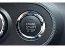 ◆プッシュスタート&キーレスアクセス装備◆乗り込んでエンジンをかけるのにわざわざカギを探す必要はありません!鍵は持っているだけでOK♪便利な時代です☆彡