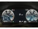 運転支援システムの作動状況などをグラフィカルに表示する12.3インチフル液晶メーター。