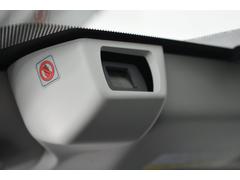 �ե���ȥ��饹�˼���դ���줿���ƥ쥪����餬���ʤ����ܤȤʤäƴ���������ޤ����� 3