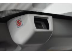 �ե���ȥ��饹�˼���դ���줿���ƥ쥪����餬���ʤ����ܤȤʤäƴ���������ޤ����� 3