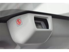 �ե���ȥ��饹�˼���դ���줿���ƥ쥪����餬���ʤ����ܤȤʤäƴ���������ޤ����� 3