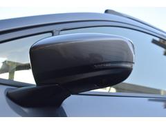 ξ¦�ɥ��ߥ顼�����夵�줿�����α�����ǥ����ץ쥤��ɽ�������֤�ξ¦�̤��ͻҤ���ǧ�Ǥ�������ƻ�ؤο����䤹��㤤��ƻϩü�ؤ�������֤ʤɤ���¿����ƹԤ����Ȥ��Ǥ��ޤ��� 5