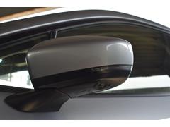 ξ¦�ɥ��ߥ顼�����夵�줿�����α�����ǥ����ץ쥤��ɽ�������֤�ξ¦�̤��ͻҤ���ǧ�Ǥ�������ƻ�ؤο����䤹��㤤��ƻϩü�ؤ�������֤ʤɤ���¿����ƹԤ����Ȥ��Ǥ��ޤ��� 4