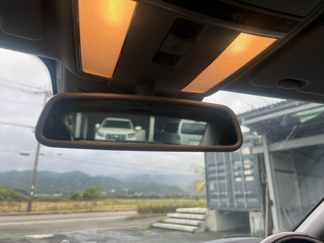 Ｓクラス 　Ｓ５５０　クリアランスソナー　オートクルーズコントロール　ナビ　ＴＶ　アルミホイール　ＡＴ　シートヒーター　スマートキー　電動格納ミラー　パワーシート　エアコン　パワーステアリング　パワーウィンドウ（17枚目）