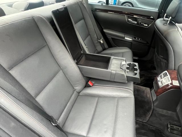 Ｓクラス 　Ｓ５５０　クリアランスソナー　オートクルーズコントロール　ナビ　ＴＶ　アルミホイール　ＡＴ　シートヒーター　スマートキー　電動格納ミラー　パワーシート　エアコン　パワーステアリング　パワーウィンドウ（20枚目）