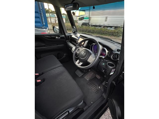 Ｎ－ＢＯＸカスタム Ｇ・Ｌパッケージ（12枚目）