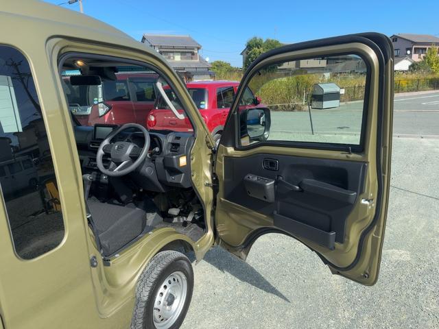 ハイゼットトラック ジャンボエクストラ キーフリー プッシュスタート 社外ナビ フルセグテレビ CDDVD再生 ブルートゥースオーディオ バックカメラ ETC LEDヘッドライト 作業灯 アイドリングストップ(10枚目)