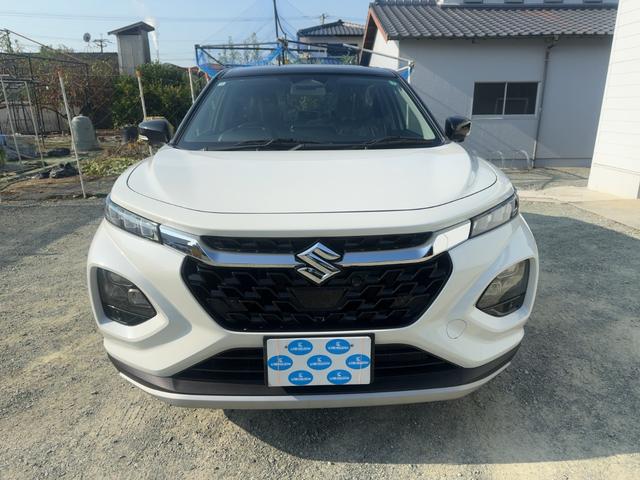 フロンクス ベースグレード　ベースグレード（５名）　キーフリー　プッシュスタート　純正ワイドナビ　フルセグテレビ　バックカメラ　全方位モニター　フロントシートヒーター　ＬＥＤヘッドライト　ブレーキサポート（5枚目）