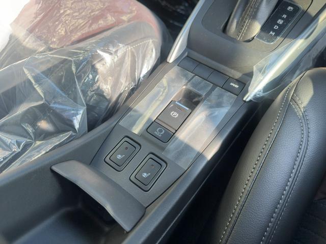 フロンクス ベースグレード　ベースグレード（５名）　キーフリー　プッシュスタート　純正ワイドナビ　フルセグテレビ　バックカメラ　全方位モニター　フロントシートヒーター　ＬＥＤヘッドライト　ブレーキサポート（19枚目）