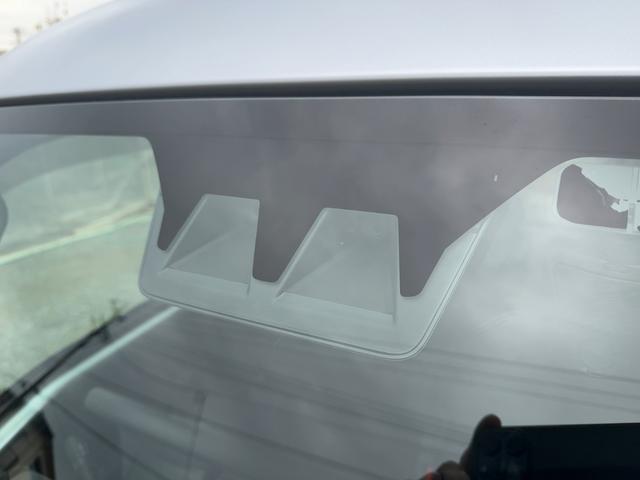 ハイゼットトラック ジャンボエクストラ キーフリー プッシュスタート AT CDプレーヤー 電動格納ミラー パワーウィンドウ LEDヘッドライト フォグランプ アイドリングストップ クリアランスソナー ブレーキサポート(22枚目)