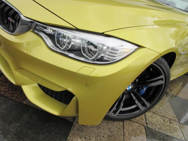 M4クーペ ワンオーナー/禁煙車/ヘッドアップディスプレイ/ハーマンカードンサウンドシステム/インテリジェントセーフティ/(26枚目)