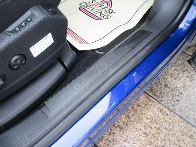 GTライン ブルーHDi 特別仕様車/アップルカープレイ/パワーシート/ハンズフリー電動テールゲート/前後パークセンサー/シートヒーター/純正18インチアルミ/禁煙車/ブラインドスポットアシスト/スペアキー1本有り/(50枚目)