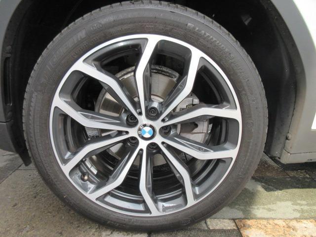 xDrive 20d ワンオーナー/禁煙車/後期モデル/セレクトパッケージ/ブラックレザーシート/シートヒーター/メモリー機能付きパワーシート/パワーバックドア/パノラマサンルーフ/ステアリングヒーター/(29枚目)