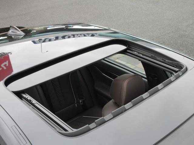 740i Mスポーツ ワンオーナー/禁煙車/ガラスサンルーフ/レザーシート/シートヒーター/シートヒーター/エアシート/メモリーパワーシート/パワーバックドア/ミラーETC/ハーマンカードンサウンド/(4枚目)