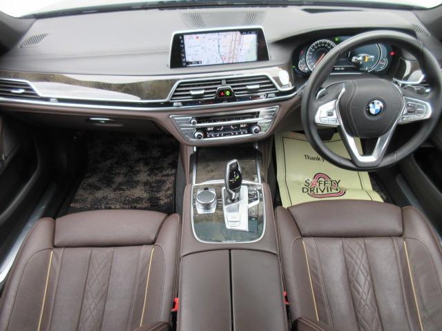 740i Mスポーツ ワンオーナー/禁煙車/ガラスサンルーフ/レザーシート/シートヒーター/シートヒーター/エアシート/メモリーパワーシート/パワーバックドア/ミラーETC/ハーマンカードンサウンド/(5枚目)