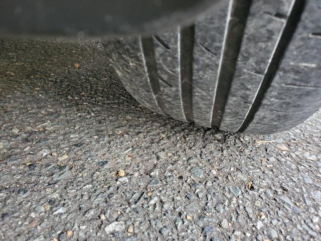 ノート e-パワー X FOUR 4WD エマブレ 純正アルミ(25枚目)