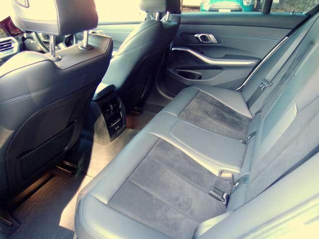 3シリーズ 320d xDrive エディションジョイ+ ディーゼルターボ 4WD 禁煙 ペット歴無 オプション前後スポイラー ナビ ETC アイドリングストップ ブラインドスポットモニター(12枚目)